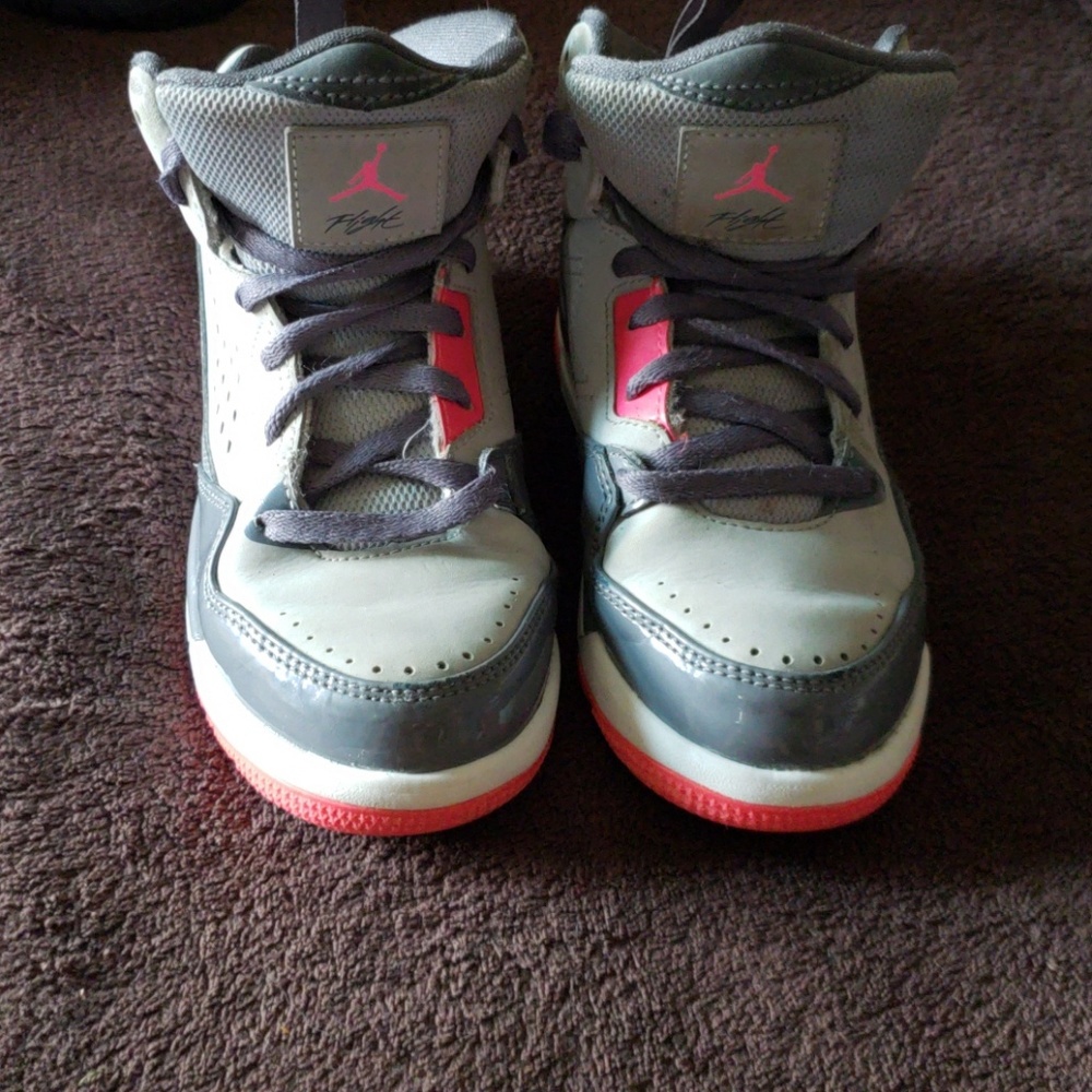 Girls jordans